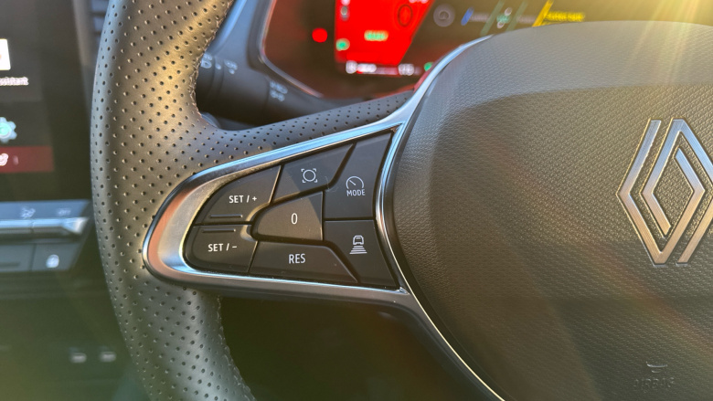 Renault Symbioz 1.6 E-Tech FHEV 145 Techno 5dr Auto Hybrid Estate